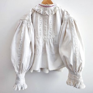 Antique 1930 bihor Romanian blouse collar with floral embroidery ethnic bio linen