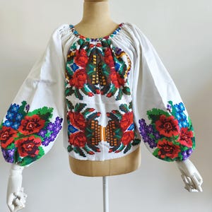 Vintage floral cross stitched embroidered Romanian blouse folklore authentic