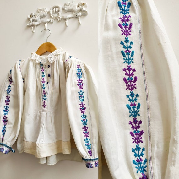 Antique linen Romanain hand embroidered floral blo