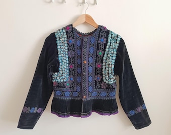 Antique 1940 Slovakian Tekov floral embroidered velvet bodice or jacket