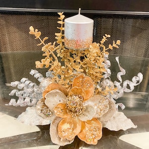 Christmas Centerpieces, Christmas floral arrangement, Christmas magnolia, gold Christmas decor, Christmas decor, silver floral centerpiece,