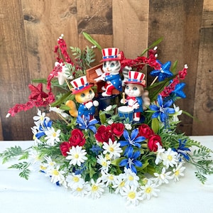 patriotic centerpiece, 4th of July centerpiece, Independence Day decor, patriotic table decor, patriotic office decor, cat decor, Americana