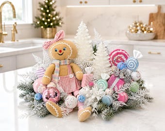 Rosa Lebkuchen Mädchen Weihnachten Herzstück, Candyland Weihnachtsdekor, Pastell Urlaub Tischdekoration, Lebkuchendekor, rosa Weihnachten