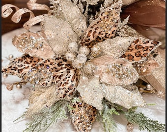 Leopard poinsettia, leopard Christmas poinsettia, poinsettia stem, leopard velvet Christmas flower