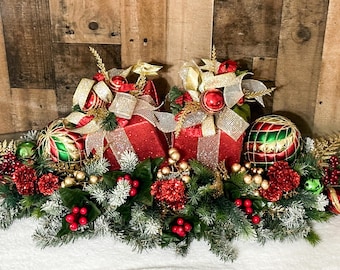 Christmas centerpiece, large Christmas table decor, luxe Christmas centerpiece, Christmas gift box table decor, Christmas giftbox, gift idea