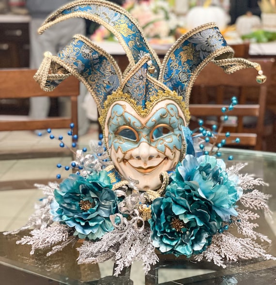 Mardi Gras Masks and Beads Centerpiece, Mardi Gras Decorations Clearance