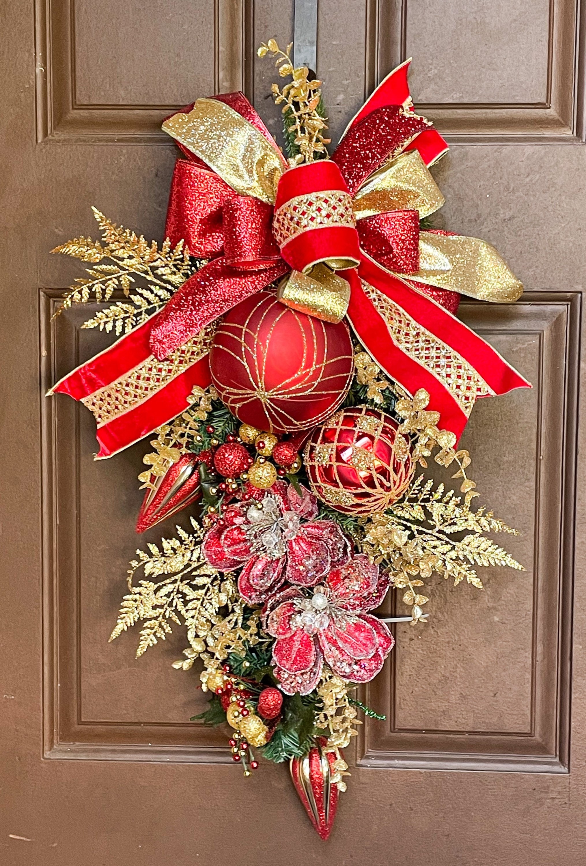 Christmas Swag, Elegant Christmas Swag, Modern Christmas