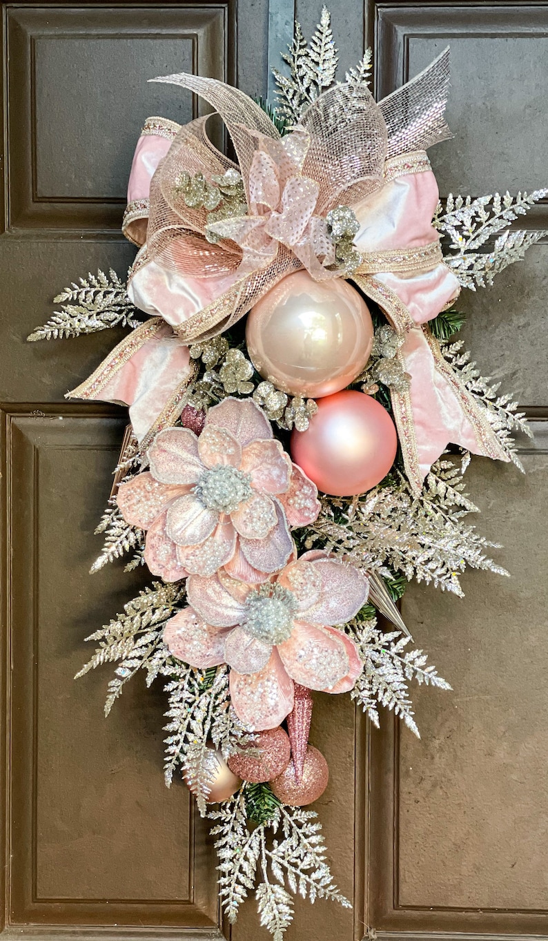 Christmas swag, pink Christmas swag, Christmas swag for front door, pink Christmas decor, pink Magnolia, Christmas decor, Christmas wreath image 2