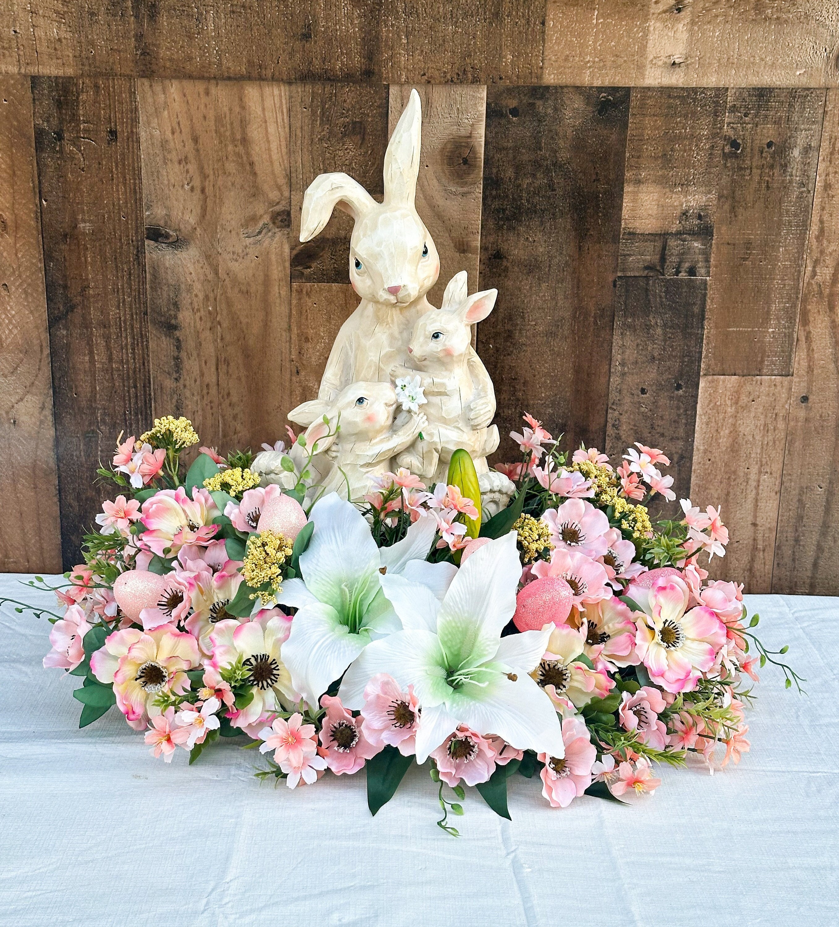 Large Easter centerpiece XL Easter table decor Easter gift large Easter bunny family large Easter floral arrangement Easter