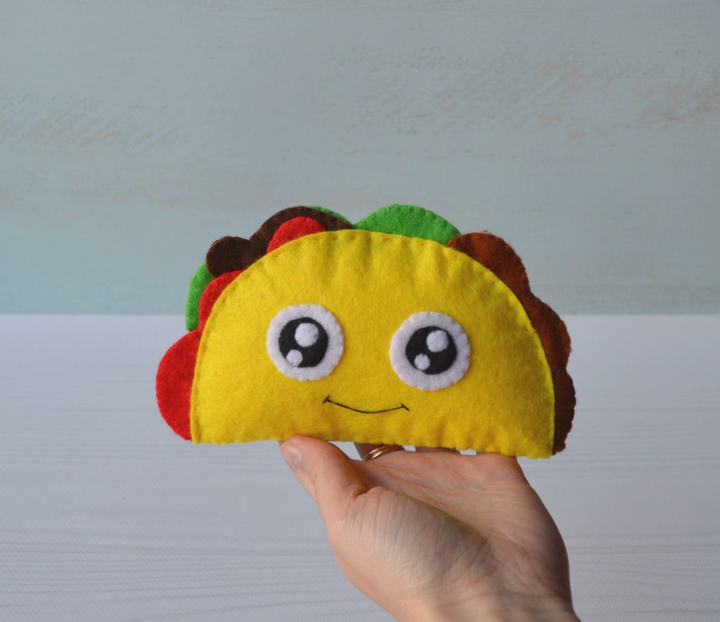 Taco Plush Toy Felt play food Beef Taco food plushie food with | Etsy
