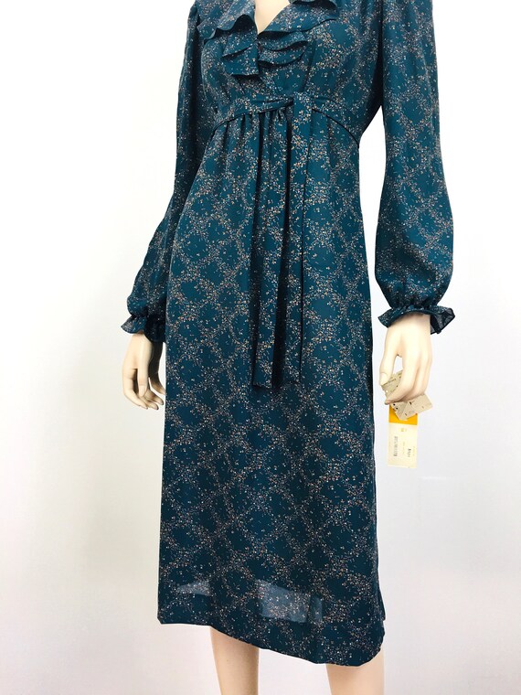 Vintage 1980s RUFFLED COLLAR Loose Fit Shift Dress - image 6