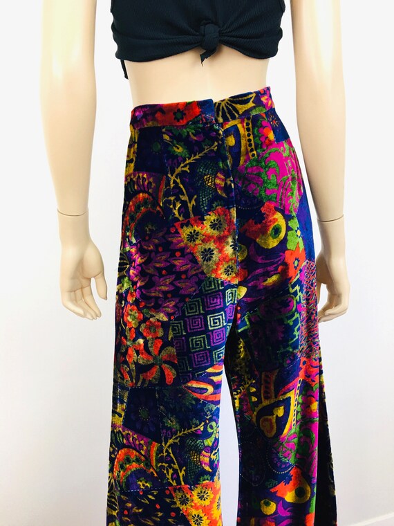 Vintage 1970s PATCHWORK VELVET Print Wide Leg BEL… - image 7