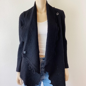 FORME D'EXPRESSION / De Expression Black Felted Wool Shawl Collar Wrap Coat Jacket / Future Vintage 2000s