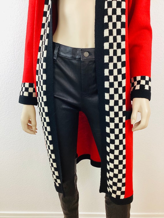 Vintage 1980s BLACK & WHITE CHECK and Red Long Kn… - image 7