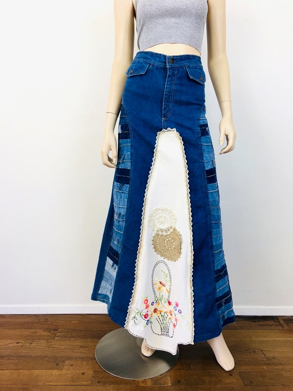 Vintage 1970s PATCHWORK EMBROIDERED Denim Crochet… - image 3