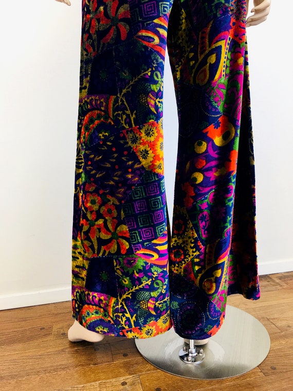 Vintage 1970s PATCHWORK VELVET Print Wide Leg BEL… - image 5