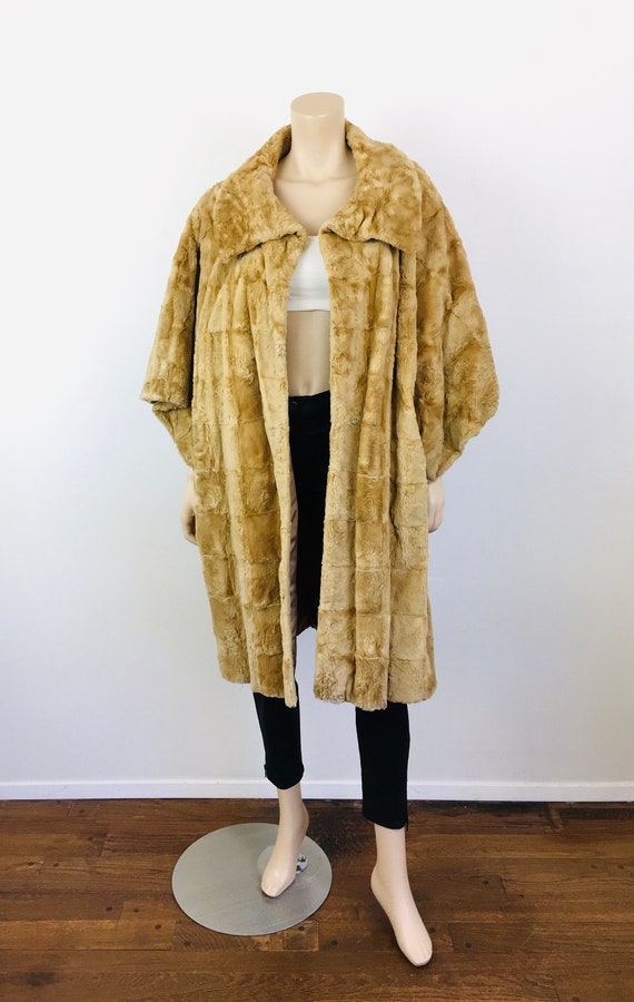 Vintage 1970s PATCHWORK SHEARED FUR Kimono Sleeve… - image 2