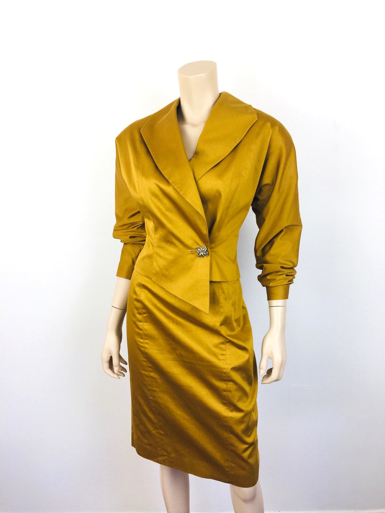 Vintage 1980s ASYMMETRICAL Dark GOLD Batwing Sleeve / High Waisted Skirt Dress Suit image 6