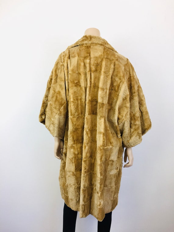 Vintage 1970s PATCHWORK SHEARED FUR Kimono Sleeve… - image 9