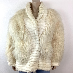 Vintage 1980s WHITE MONGOLIAN FUR Coat / Jacket