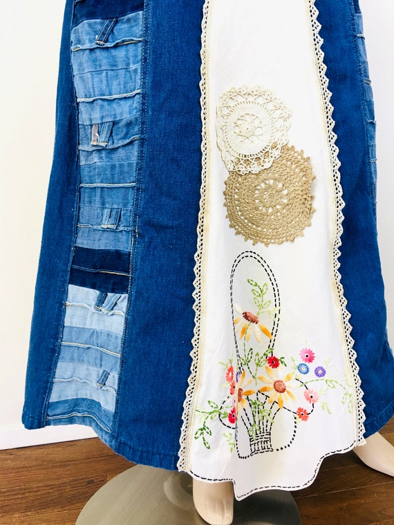 Vintage 1970s PATCHWORK EMBROIDERED Denim Crochet… - image 8