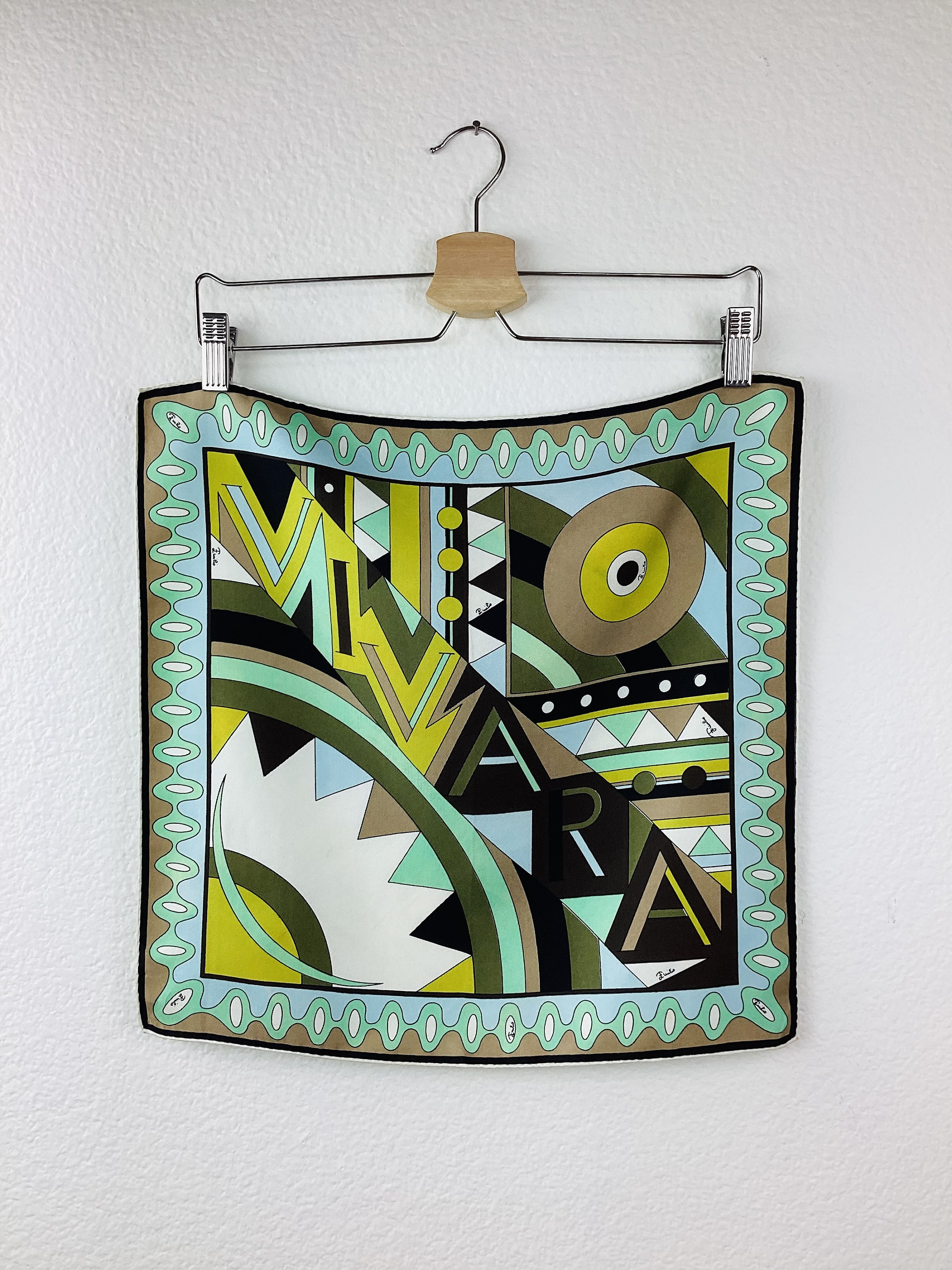 【送料&関税込】Pucci Visor With Scarf Vintage EMILIO PUCCI Geometric VIVARA Silk Scarf - Etsy