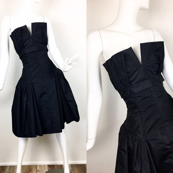 80s Vintage STRAPLESS Black TAFFETA Crumb Catcher