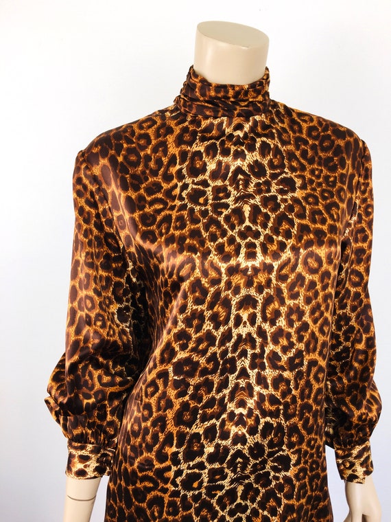 Vintage 1970s LEOPARD PRINT Lillie Rubin SATIN Bl… - image 5