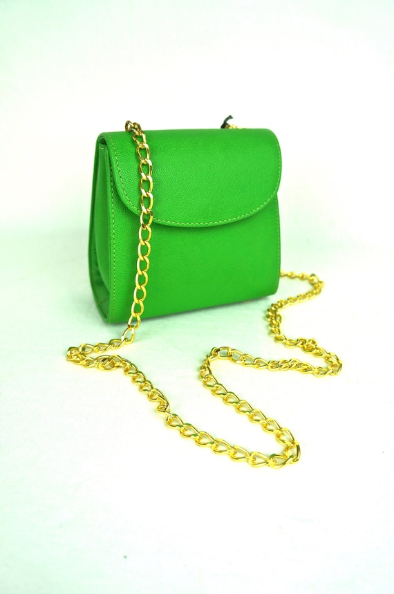 90s Vintage Bright LIME Green PEBBELED LEATHER Gol