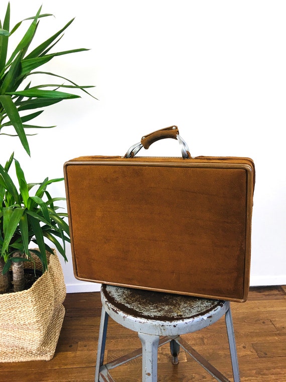 Vintage 1960s 1970s HARTMANN HALSTON Brown Suede B