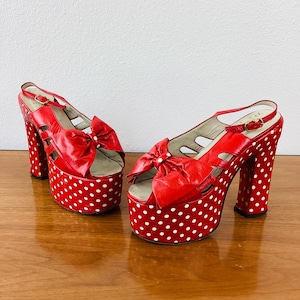 Vintage 1970s RED & WHITE Patent Leather POLKA Dot Platforms / Hippie Boho Glam