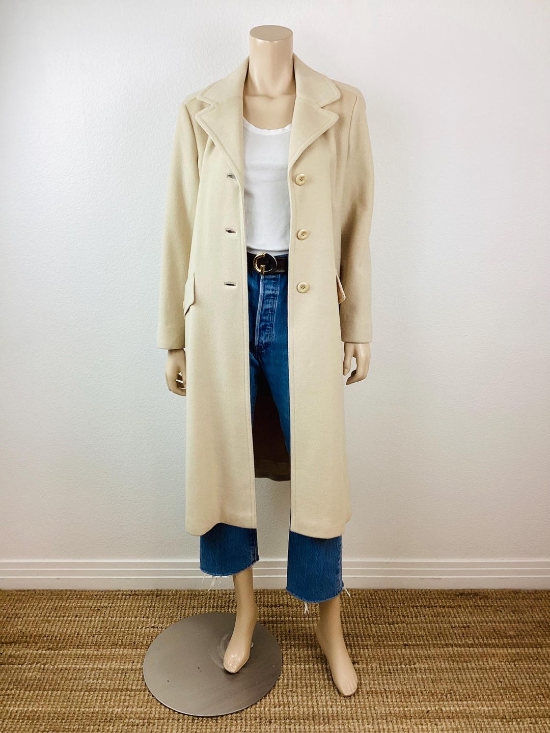 Vintage 1960s 100% Cream CASHMERE COAT Minimalist / Academia