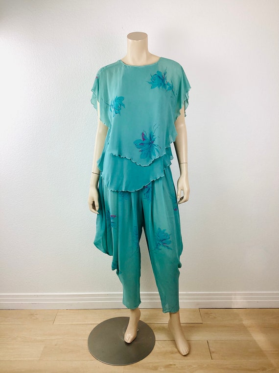Vintage 1970s FLORAL CHIFFON Layered Top & Harem Style Pleated Pants Set by Modelle
