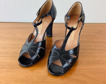 Chaussures Charles Jourdan Paris En Soie Taupe - Pointure 4,5 UK / 7 USA / 37 EU, Talon Mid, Occasion