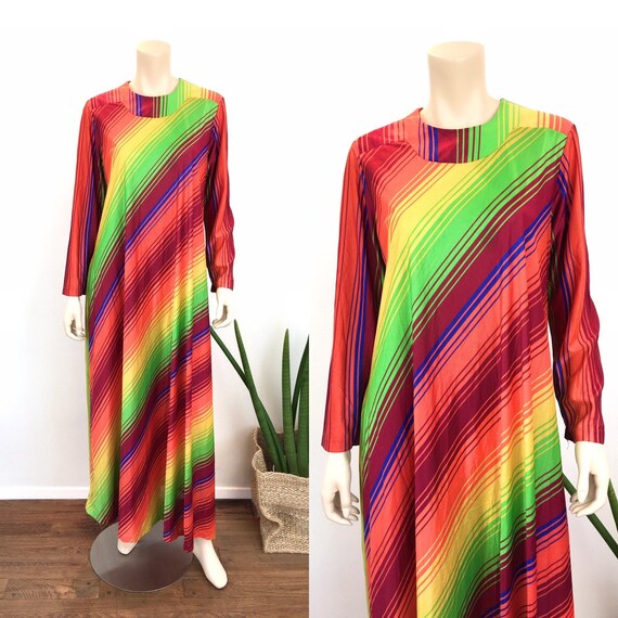 1970s Vintage ASYMMETRICAL RAINBOW STRIPE Loose Fi