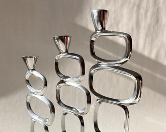 3 Vintage Stacked Rings Metal Candlesticks, Matthew Hilton Style Candleholders, Sculptural Geometric Post Modern Brutalist Candlesticks