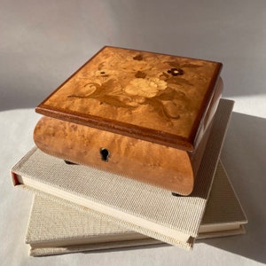 Feelings music box deals