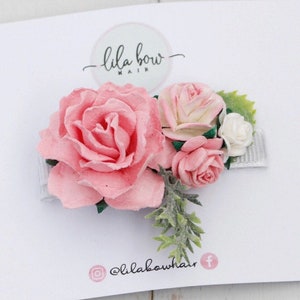 Mix of pink blooms clip, Flower hair clip, floral clips, flower girl hair