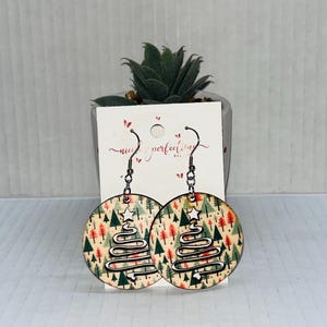 Christmas Earrings, Christmas Trees, Round Earrings, festival jewelry, wooden earrings, wood Jewelry, Christmas Gift, Stocking stuffer, cute