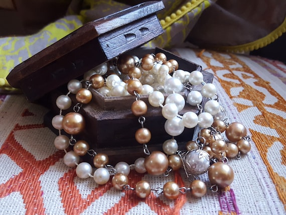 Box of Pearls; Vintage jewelry gift bundle set; c… - image 1