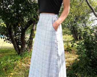 Vintage Soviet Plaid/Checkered Skirt with Pockets, 1960s, 70s USSR, Blue on White, Zipper and Button closure, Size Small / Medium