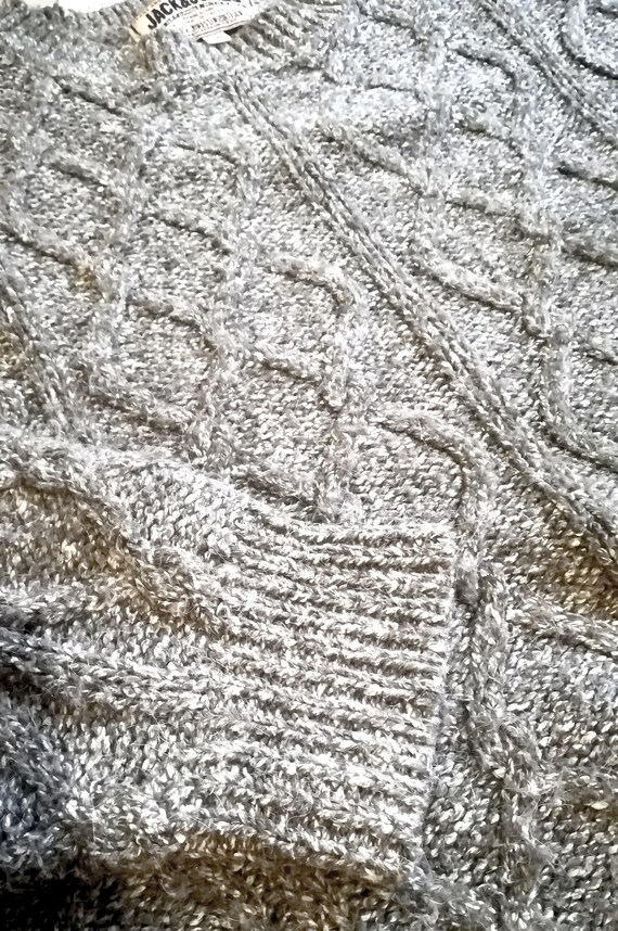 Light Gray Knitted Sweater. 3D pattern, Relaxed f… - image 9