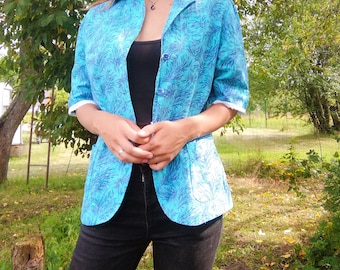 Unique, Handmade Blue Vintage Button Up Shirt / Blouse / Top.  40s, 50s, Bold print, Short Sleeves with Lace Detail, Pockets, Soviet / USSR