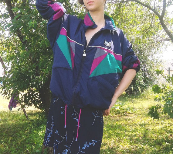 Dark Blue Vintage Windbreaker / Jacket. Running GEAR, Drawstring Hem, Zipper Pockets, Multicolored, 90S, Reflective Details
