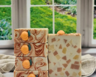Brzoskwiniowe, najwyższej jakości wegańskie mydło, ręcznie robione, unisex, naturalne, luksusowe i delikatne, glinka kaolinowa, mydło nawilżające - prezent dla niej - prezent dla niego