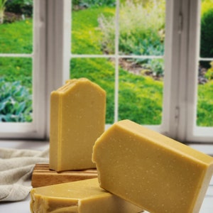 Raw Turmeric Soap, Premium Handmade Goat milk soap, luxury soap, kaolin Clay Soap, Moisturizing Soap, Custom, Gift for him, Gift for her