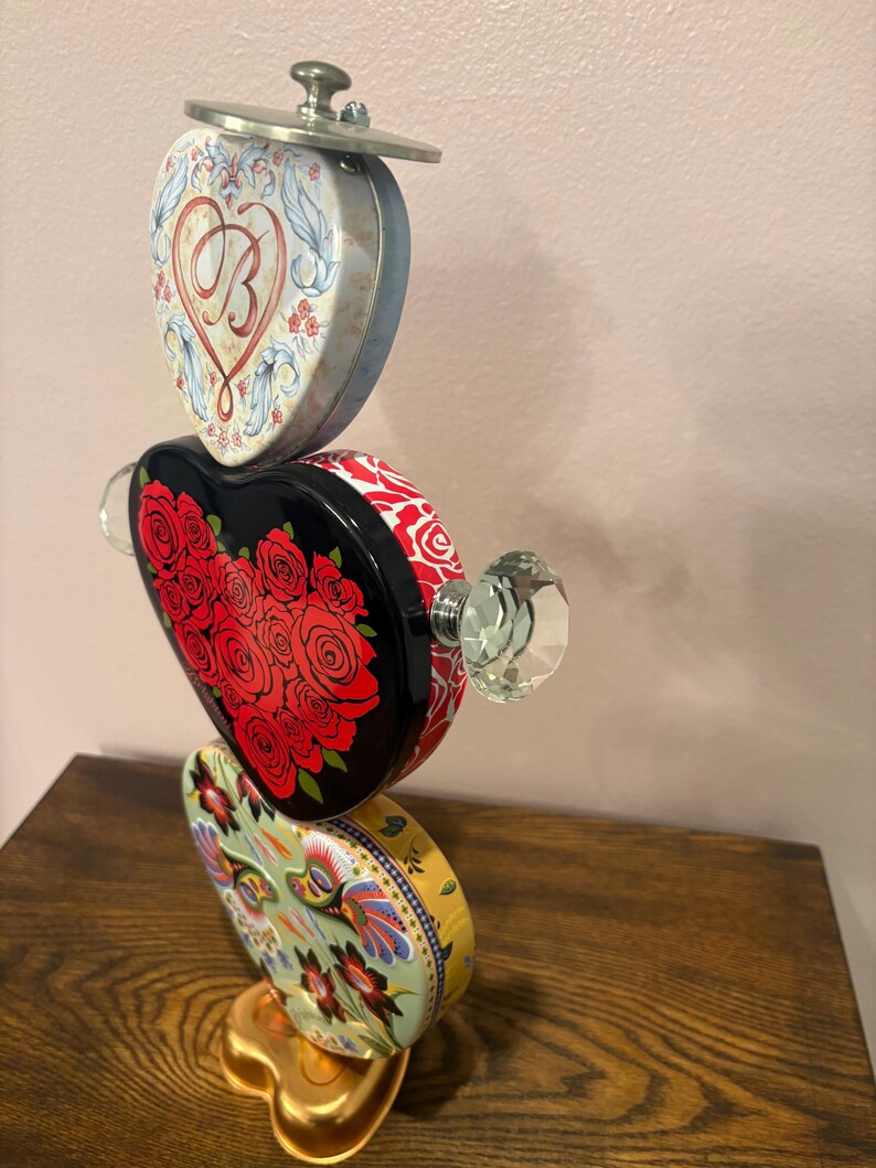 Valentine Handmade, Vintage Robot-like Figurine, Brighton Tins bild 3