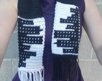 Skyline Scarf - Crochet Scarf Pattern, Mosaic Crochet Patterns - Scarf with Pockets - Fringe - Black and White - City Buildings - Skyscraper