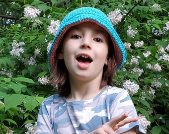 Reversible Crochet Bucket Hat Pattern for Kids and Adults - Two Colors - 90s Fashion - Accessory - Trending - Tiktok - Fun and Stylish