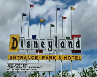 Vintage Theme Park Inspired Entrance Sign Scale Model Replica